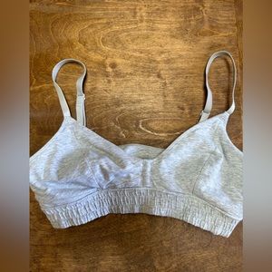 Aerie bra, pull over. Size small. Color is gray.